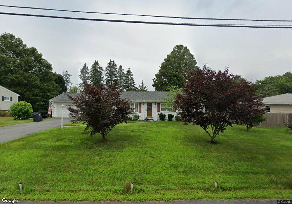 15 Tallyho Rd, Cumberland, RI 02864 - photo 1