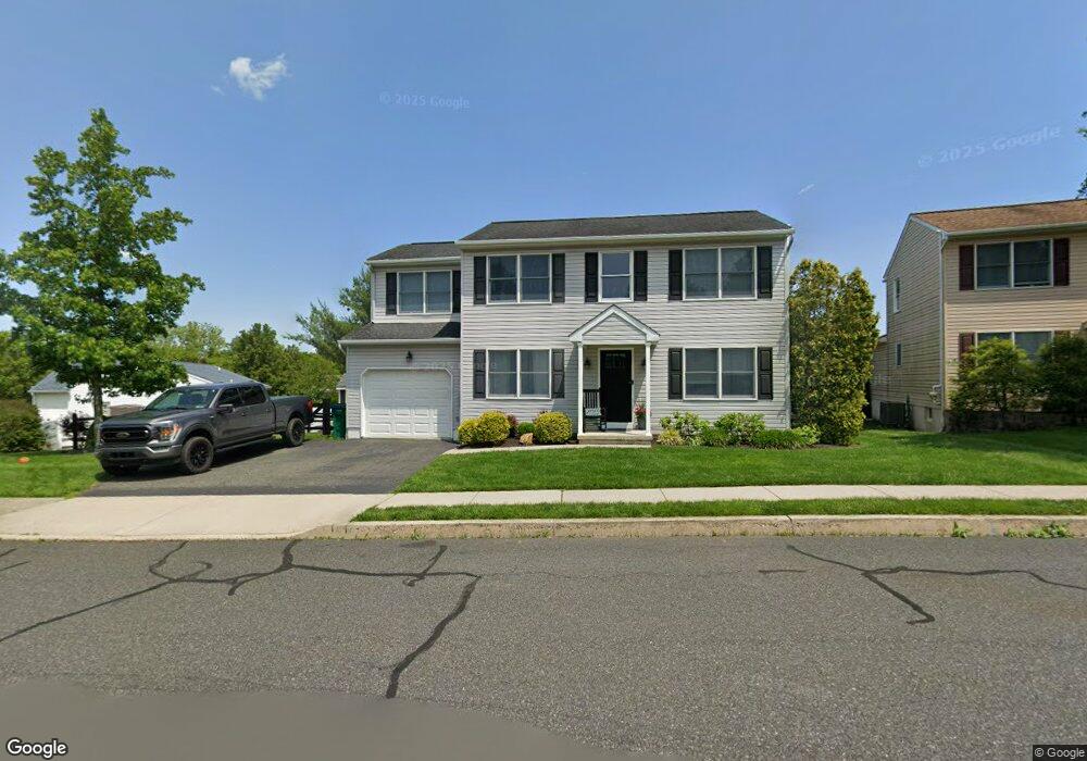 1035 Jodie Ct, Pennsburg, PA 18073 - photo 1