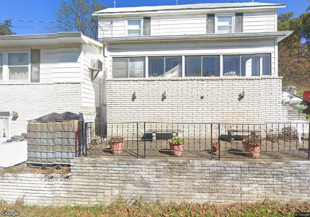 76 Ungers Store Rd, Berkeley Springs, WV 25411 - photo 1