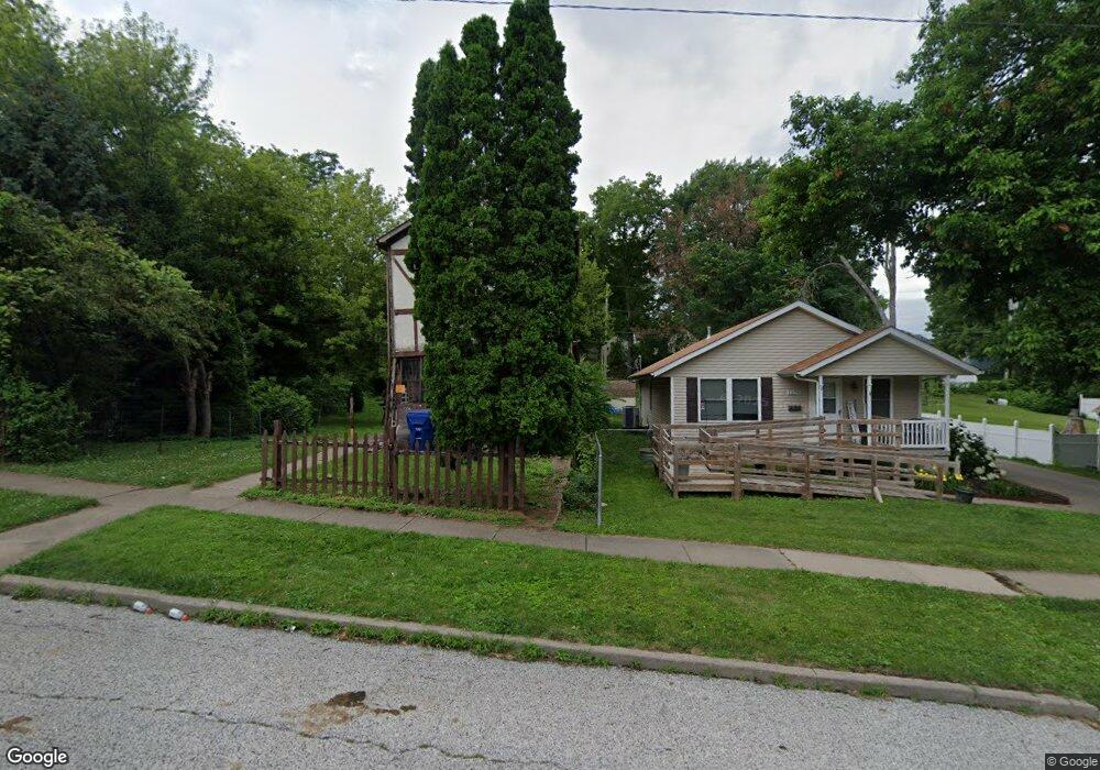 1224 Esplanade Ave, Davenport, IA 52803 - photo 1