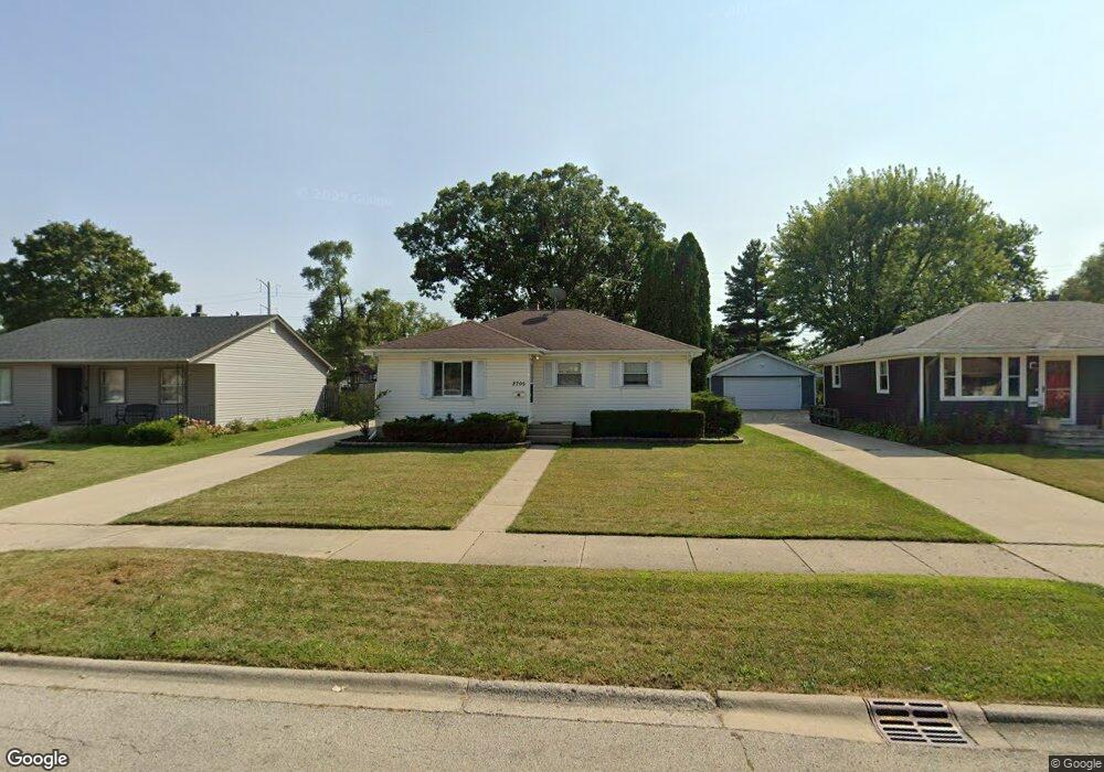 2705 W Cheyenne Rd, Waukegan, IL 60087 - photo 1
