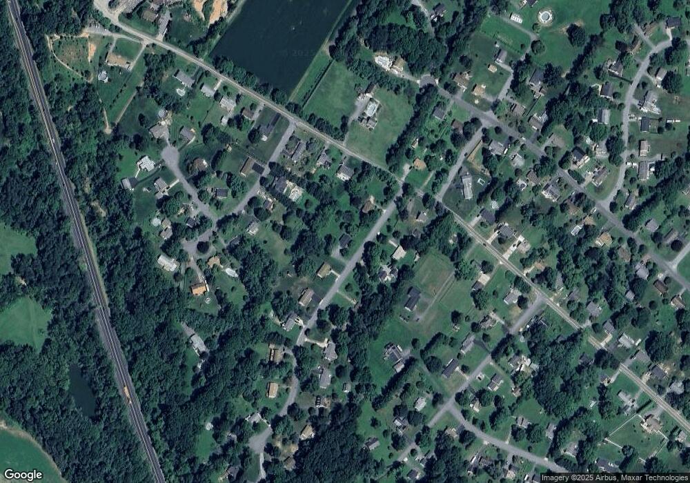 4406 Klee Ct, Sykesville, MD 21784 - photo 1