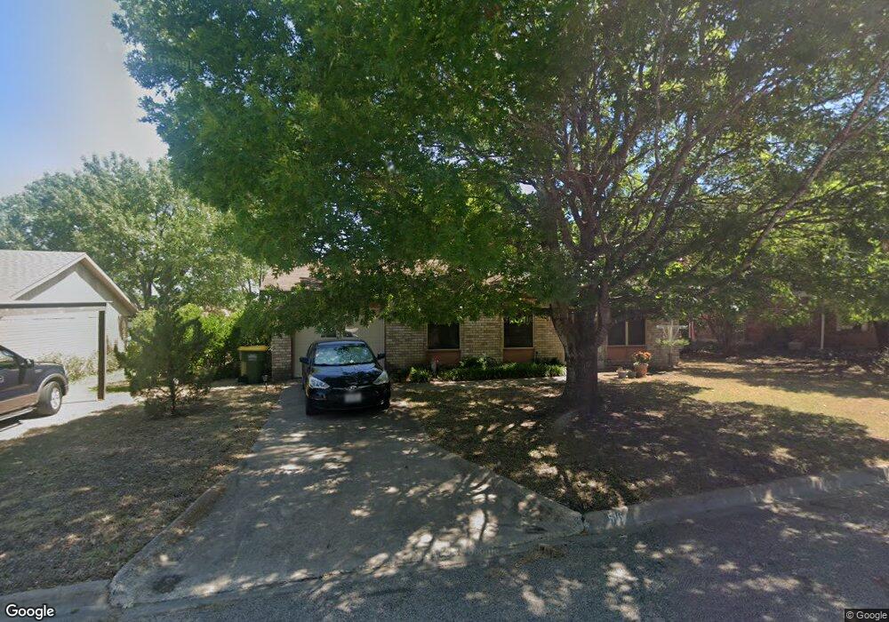 516 Christine St, Troy, TX 76579 - photo 1