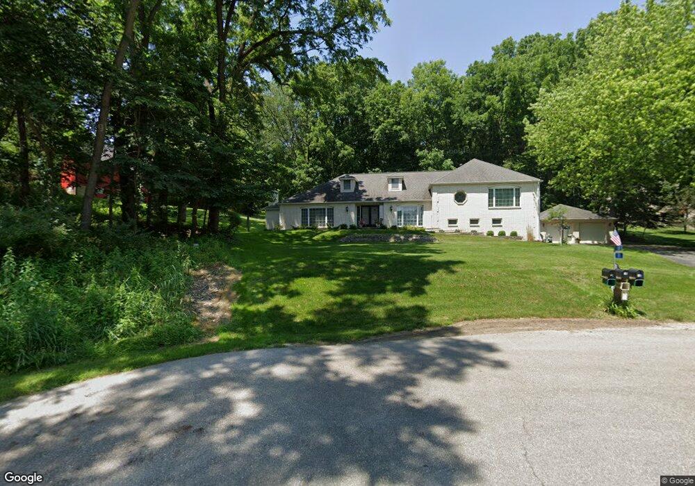 10 Sylvan Ln SE, Cedar Rapids, IA 52403 - photo 1