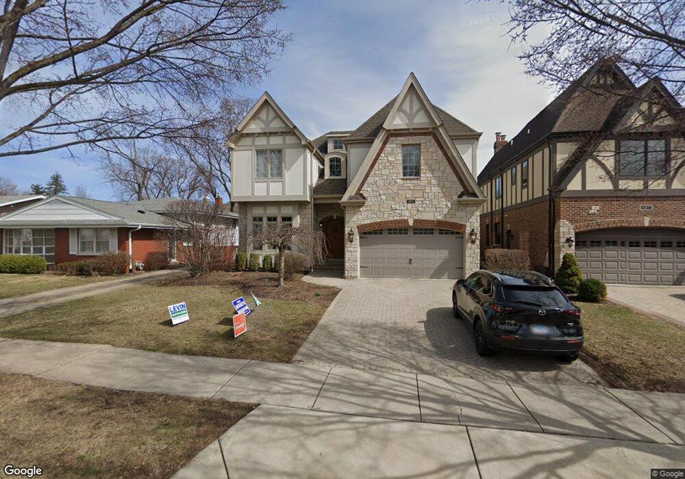 683 S Fairview Ave, Elmhurst, IL 60126 - photo 1