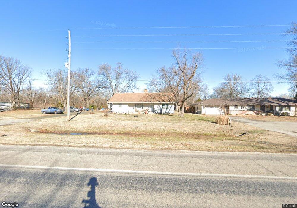 4727 Main St, Parsons, KS 67357 - photo 1