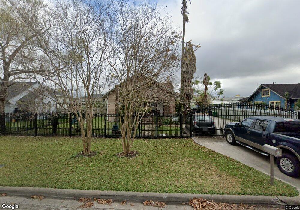 3717 Erie St, Houston, TX 77017 - photo 1