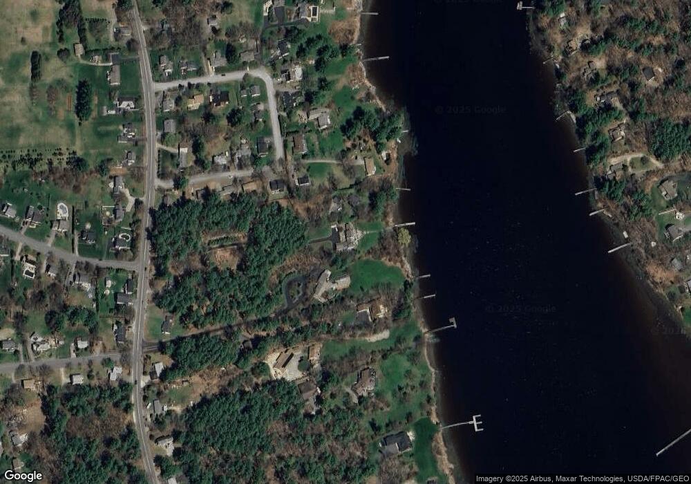 246 Dover Point Rd, Dover, NH 03820 - photo 1