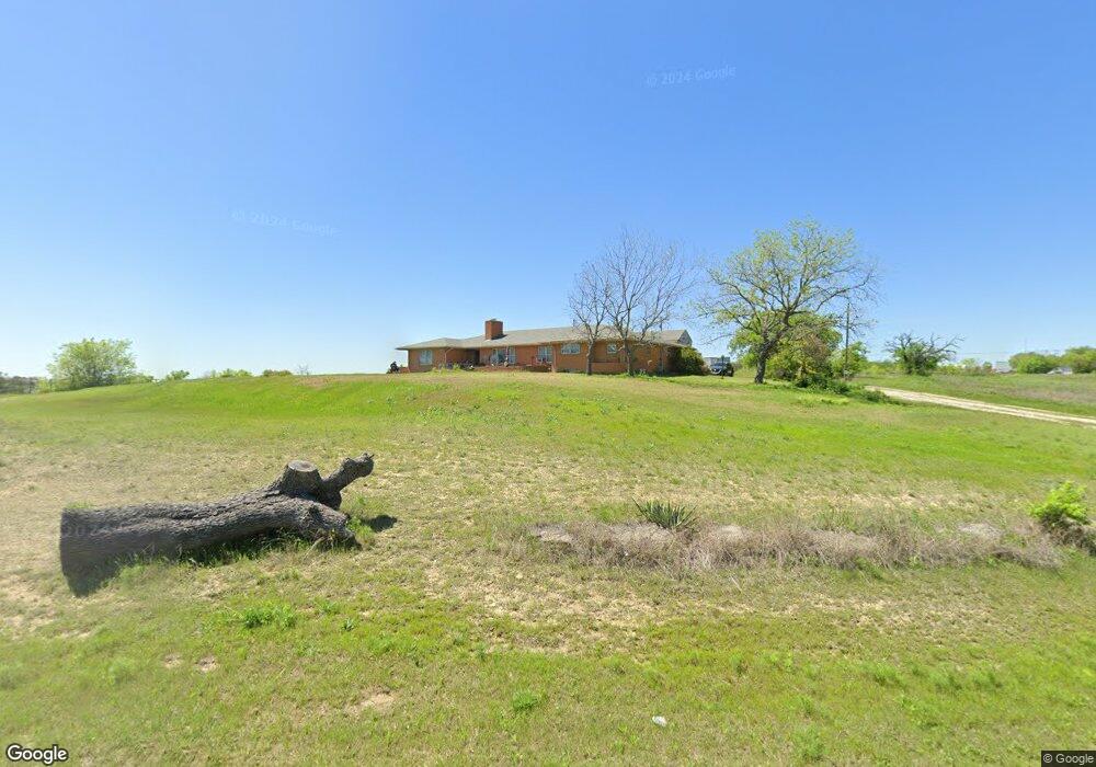 1323 W Bankhead Hwy, Weatherford, TX 76086 - photo 1