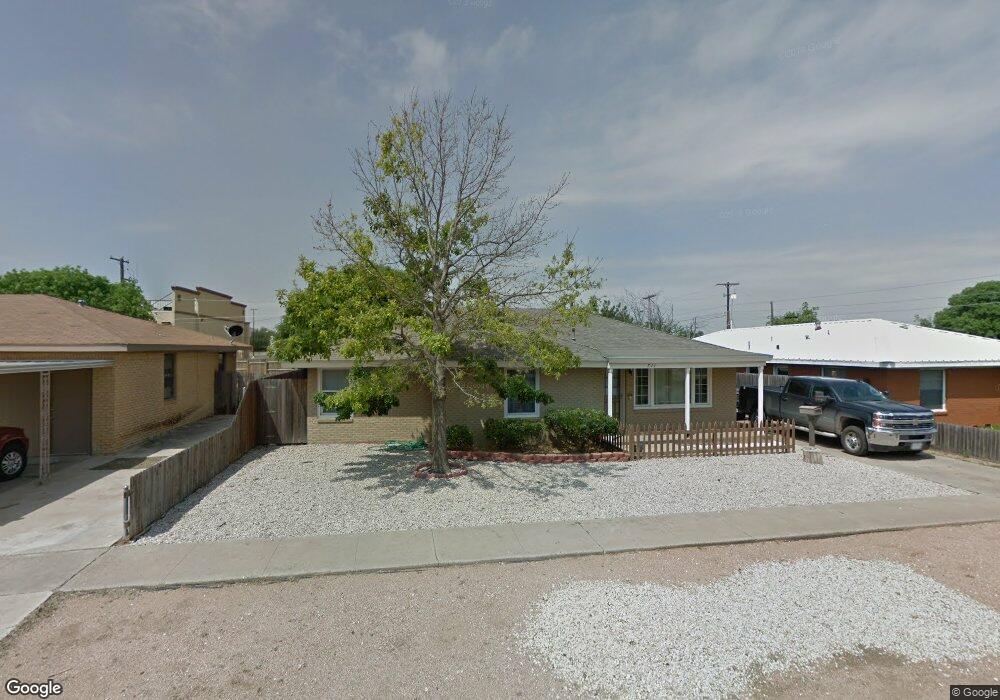 711 Lanham St, Midland, TX 79701 - photo 1