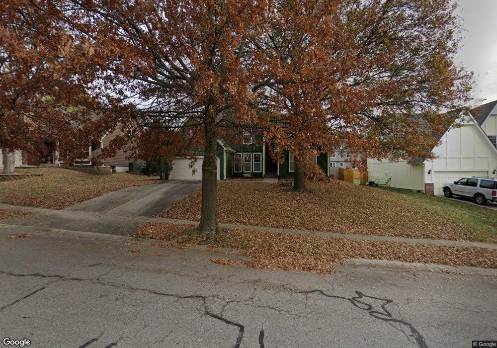 22529 W 53rd St, Shawnee, KS 66226 - photo 1