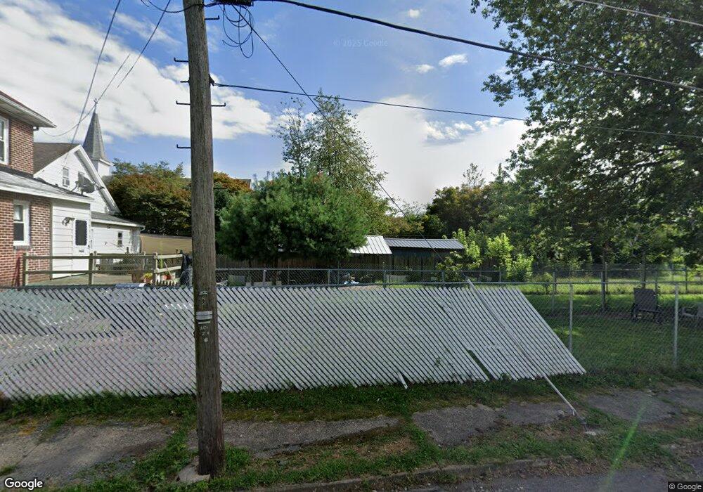 928 W 6th St, Hazleton, PA 18201 - photo 1