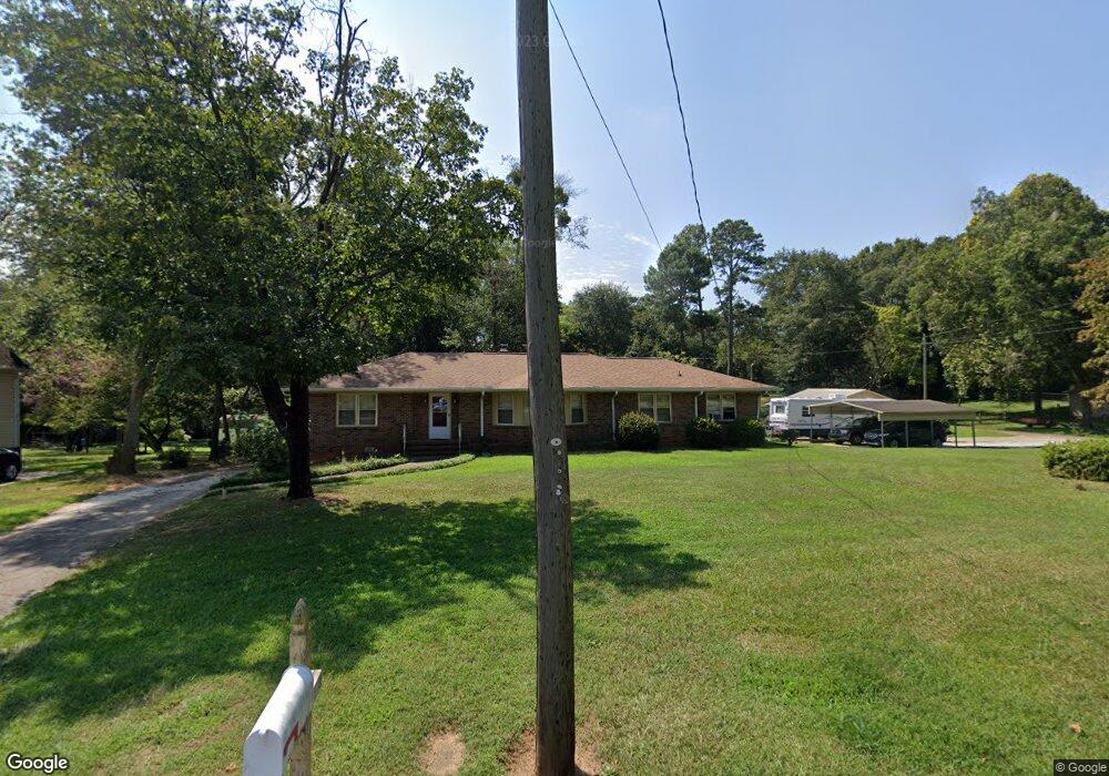 243 Bowers St, Royston, GA 30662 - photo 1