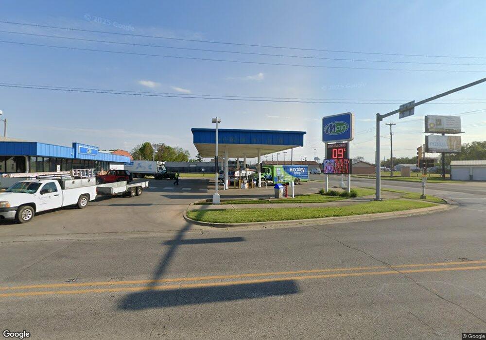 2120 Marshall Ave, Mattoon, IL 61938 - photo 1