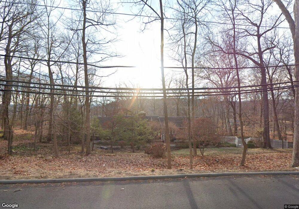 300 Johnston Dr, Watchung, NJ 07069 - photo 1