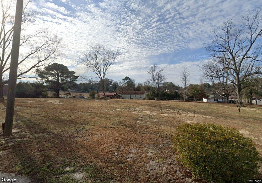 405 Princeton St, Fayetteville, NC 28306 - photo 1