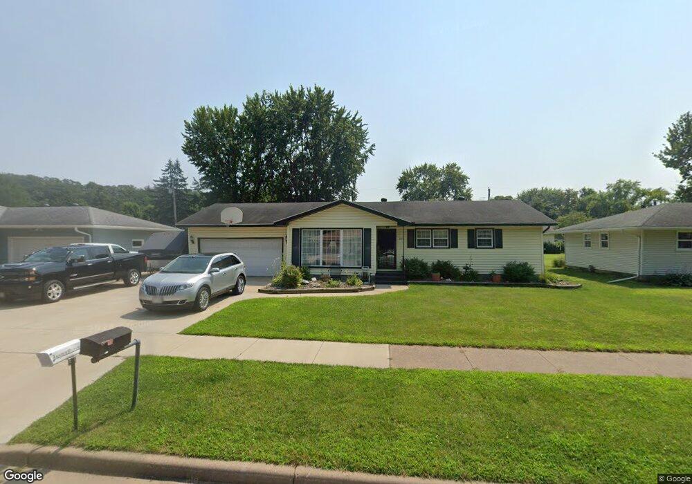 3119 Leslie Ln, Eau Claire, WI 54703 - photo 1