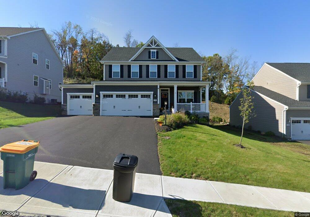 204 Regency Dr, Eighty Four, PA 15330 - photo 1