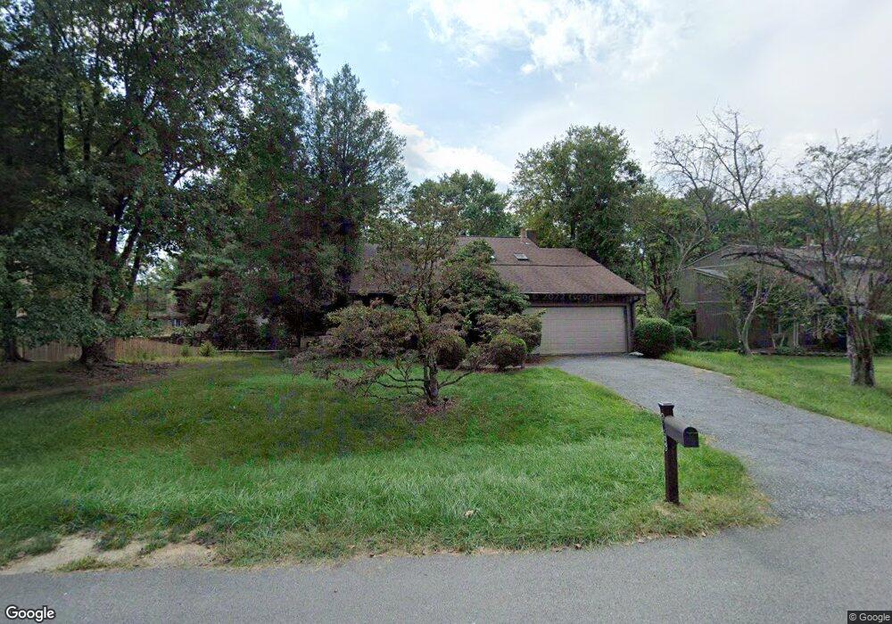11504 Piney Lodge Rd, North Potomac, MD 20878 - photo 1
