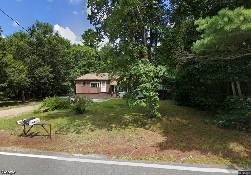 88 Hobbs Rd, Pelham, NH 03076 - photo 1
