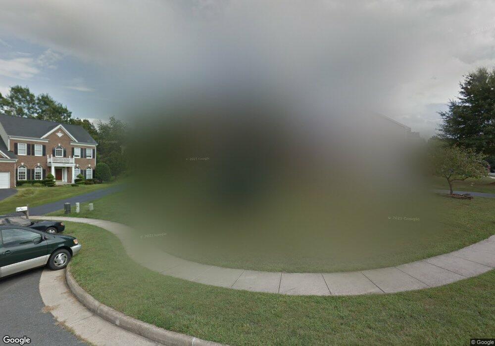 4305 Hollowstone Ct, Chantilly, VA 20151 - photo 1