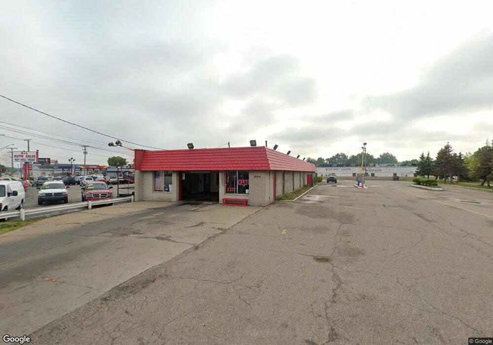 28900 Groesbeck Hwy, Roseville, MI 48066 - photo 1