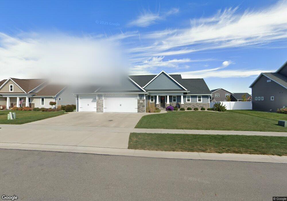 W5636 Jones Way, Appleton, WI 54915 - photo 1