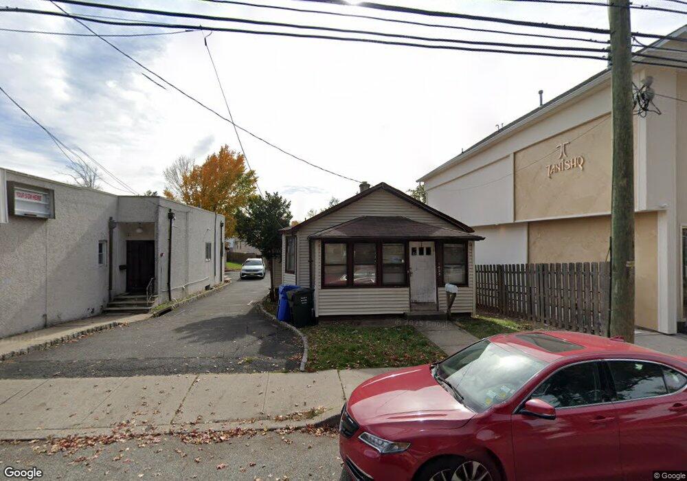 1425 Oak Tree Rd, Iselin, NJ 08830 - photo 1