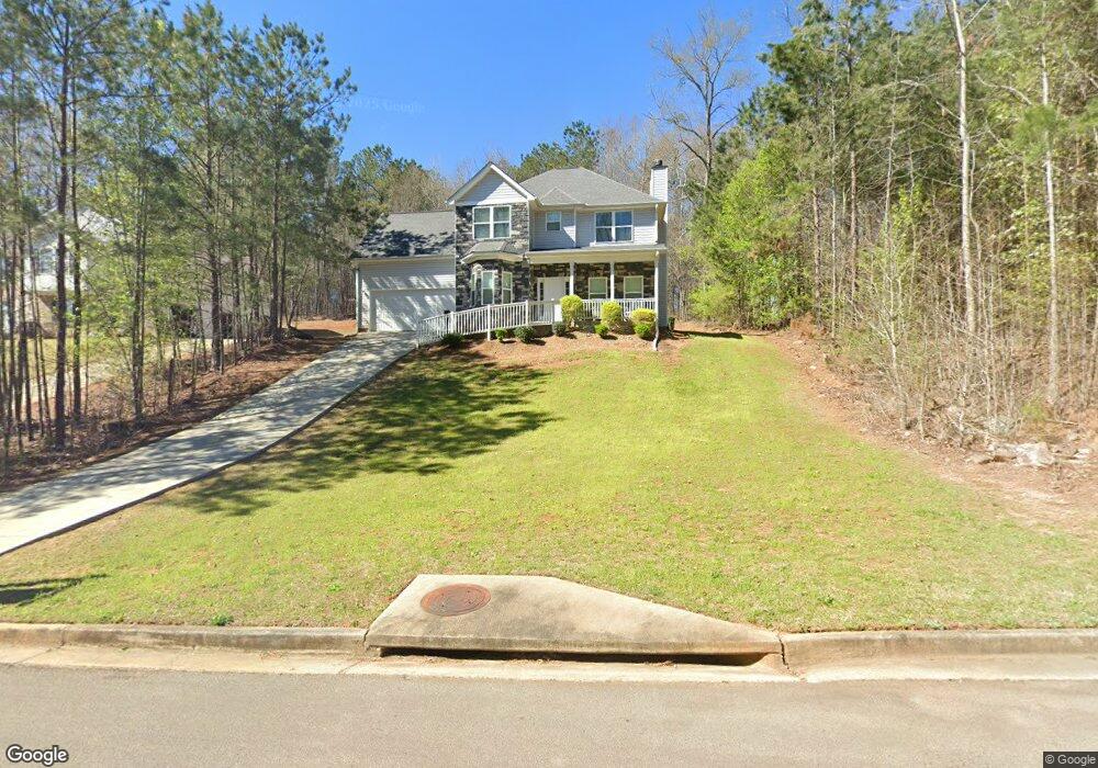 5462 S Crest Ridge Dr, Ellenwood, GA 30294 - photo 1