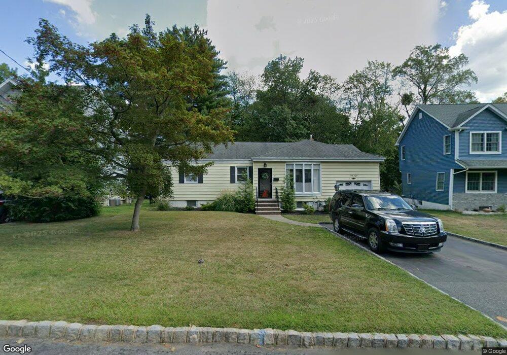 48 Fellswood Dr, Livingston, NJ 07039 - photo 1