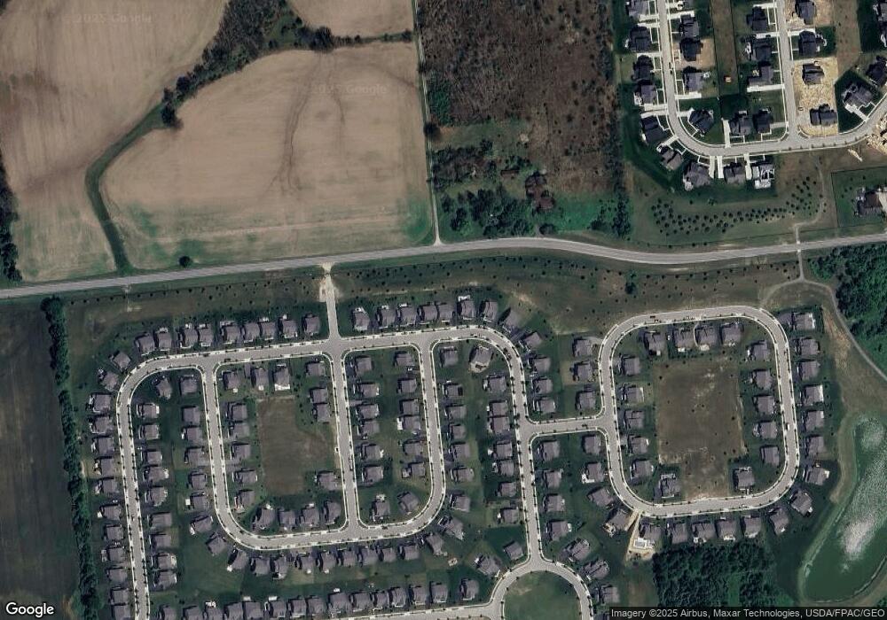 10810 Bellflower Dr, Plain City, OH 43064 - photo 1