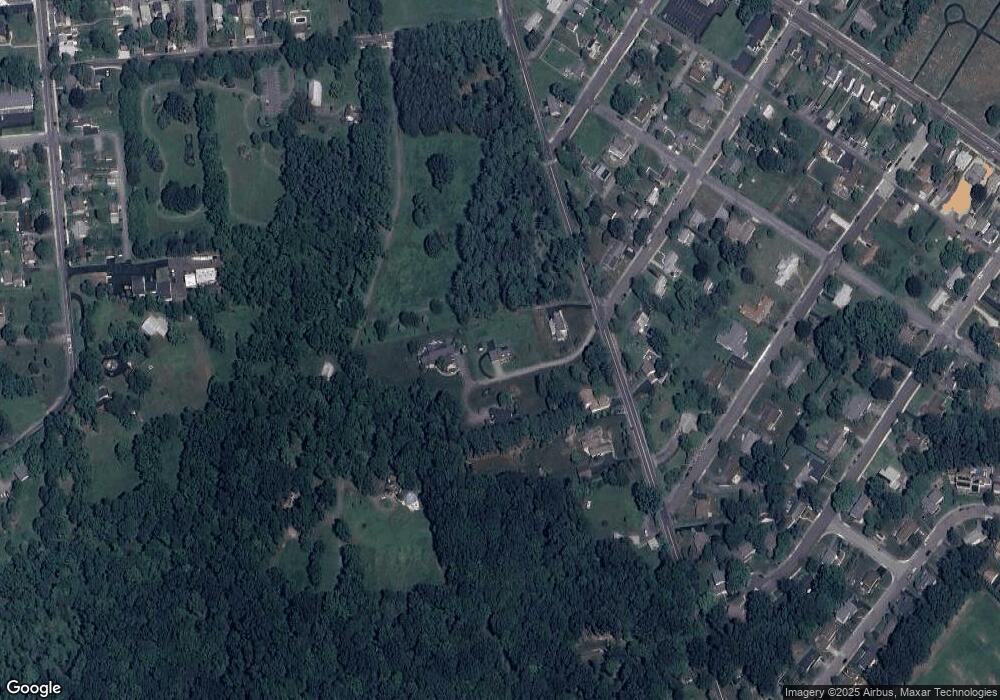 130 S Buttonwood St, Macungie, PA 18062 - photo 1