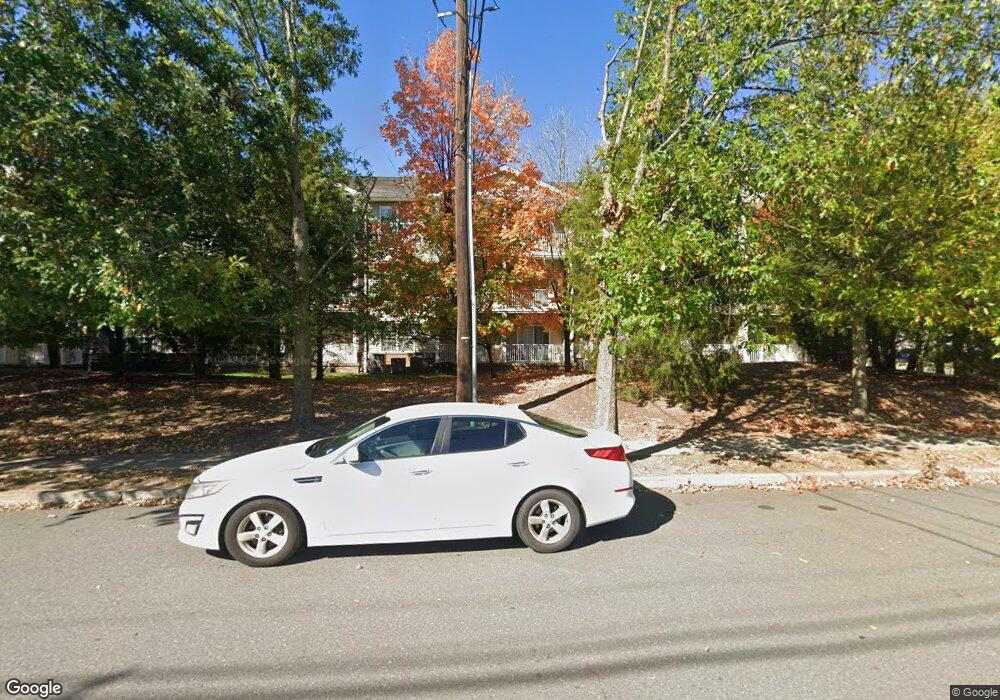 139 Liddle Ave unit B30, Edison, NJ 08837 - photo 1