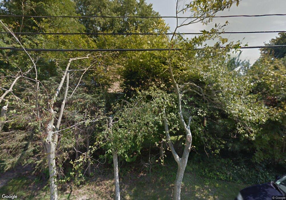 38 Oliver St, North Dartmouth, MA 02747 - photo 1