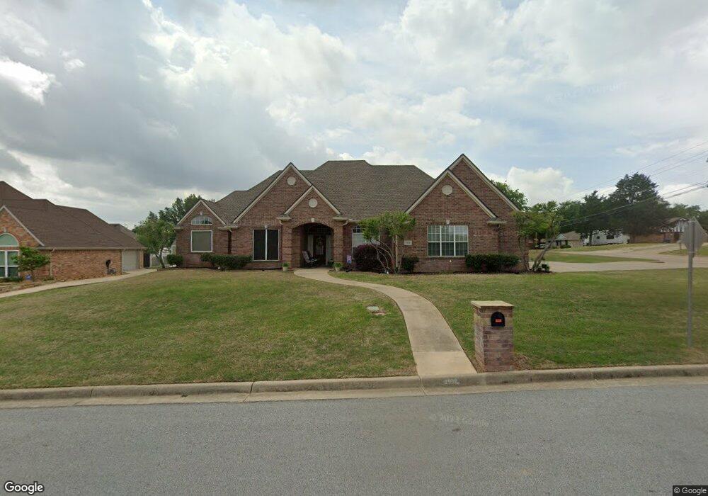 2930 Greenwood Cir, Denison, TX 75020 - photo 1