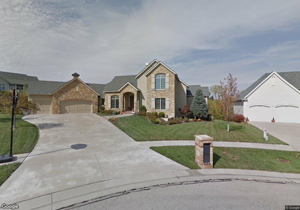 5638 SW Clarion Lakes Dr, Topeka, KS 66610 - photo 1