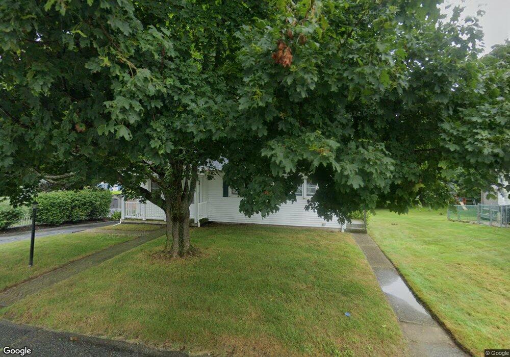 1036 Davis Ave, Danielson, CT 06239 - photo 1