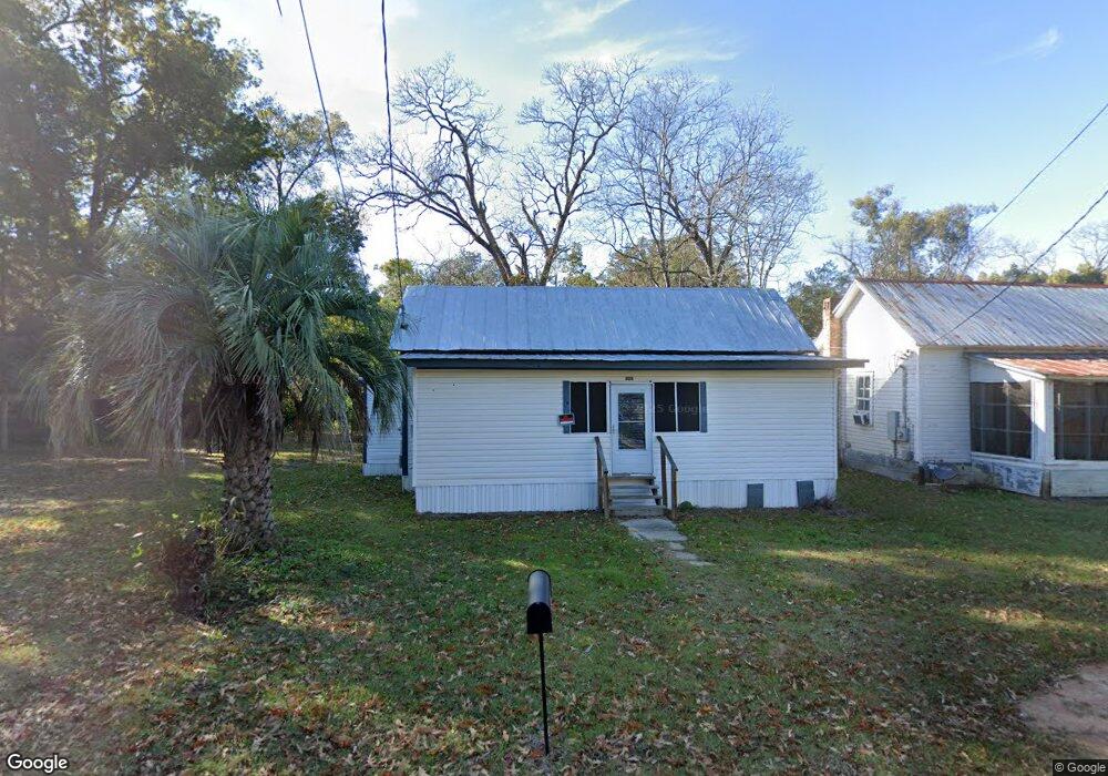 808 Fleming St, Bainbridge, GA 39819 - photo 1