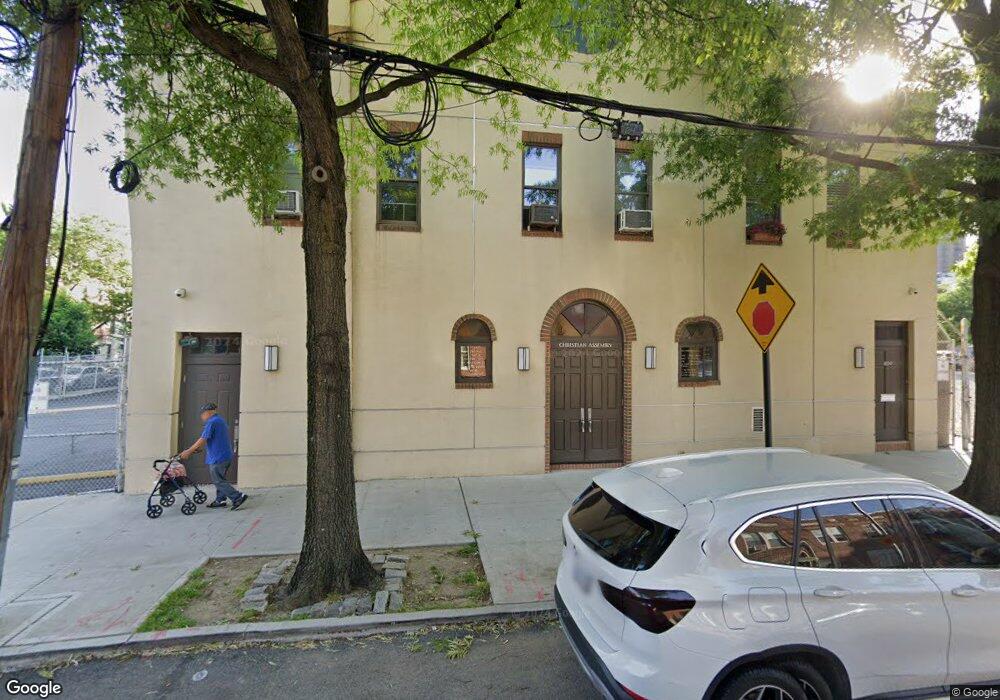 661 E 188th St, Bronx, NY 10458 - photo 1