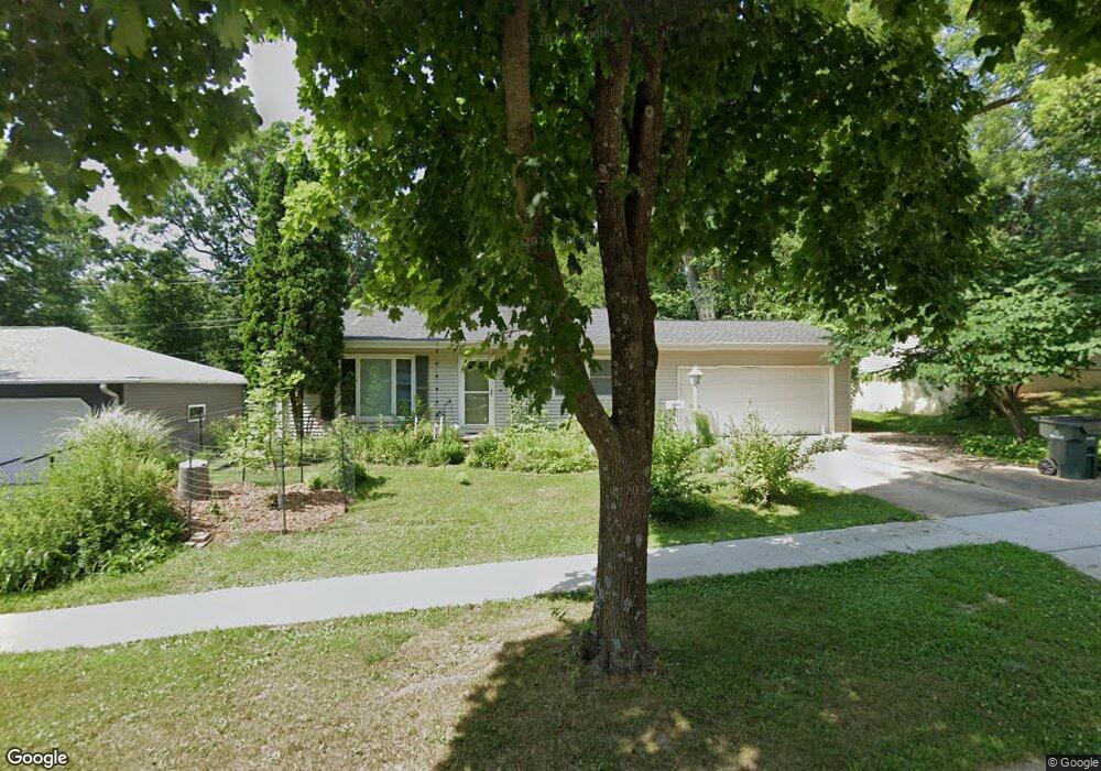 4016 13th Ave SE, Cedar Rapids, IA 52403 - photo 1