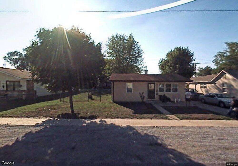 400 N Mapleton St, Columbus, IN 47201 - photo 1