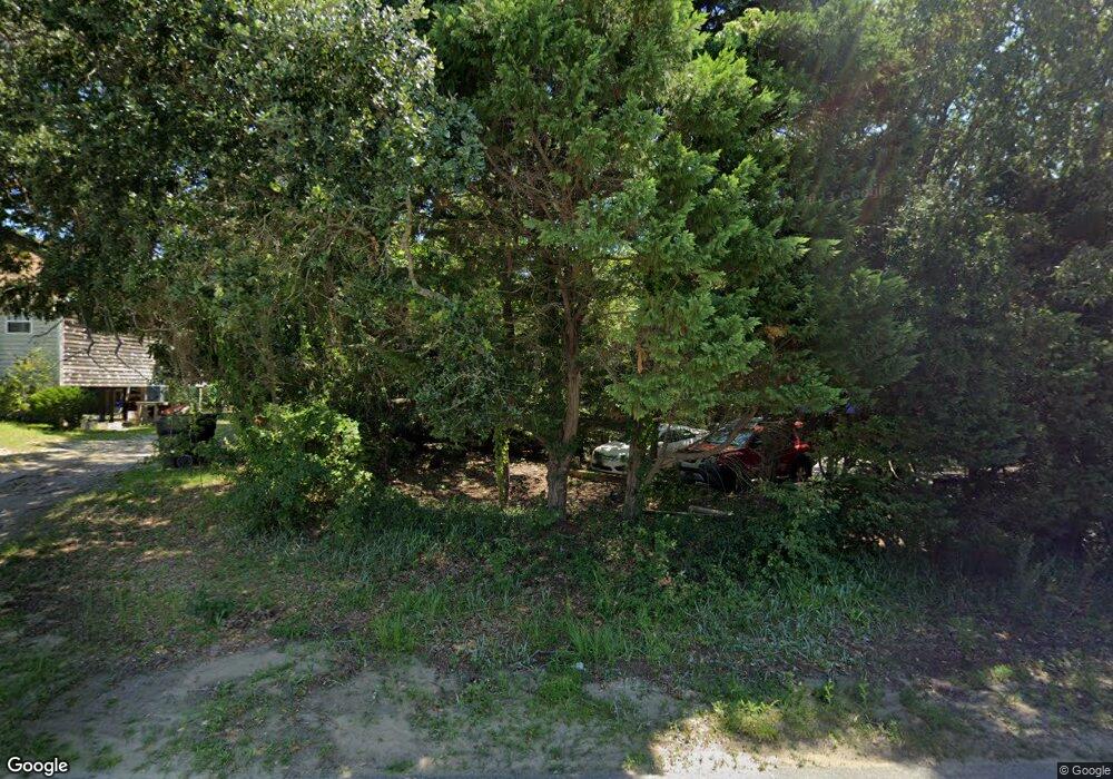 909 8th Ave, Kill Devil Hills, NC 27948 - photo 1