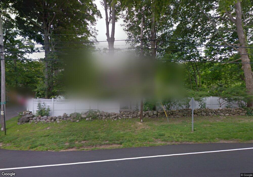 721 Ridgefield Rd, Wilton, CT 06897 - photo 1