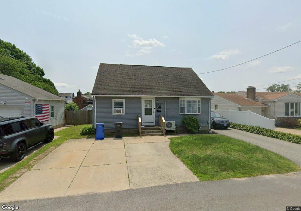 106 Knight St, Cranston, RI 02920 - photo 1