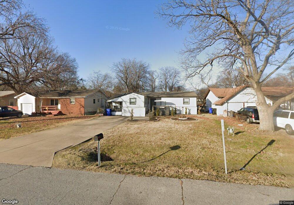 112 W Memphis St, Broken Arrow, OK 74012 - photo 1