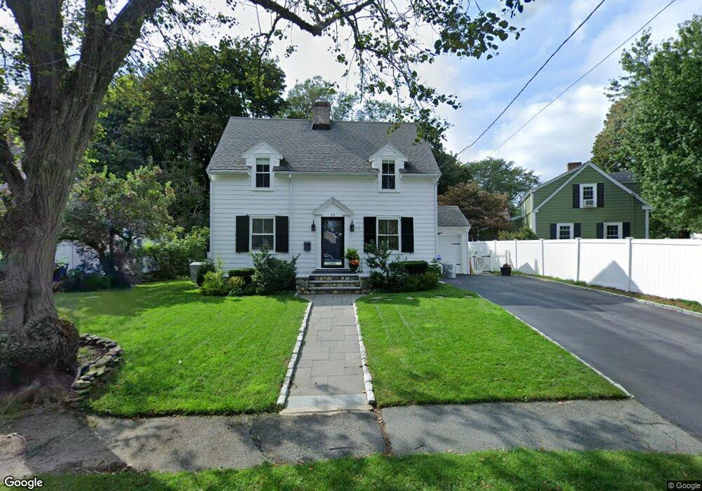 28 Windsor Rd, Stoneham, MA 02180 - photo 1