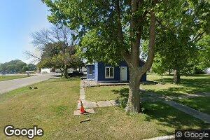 220 S 4th St, Laurens, IA 50554