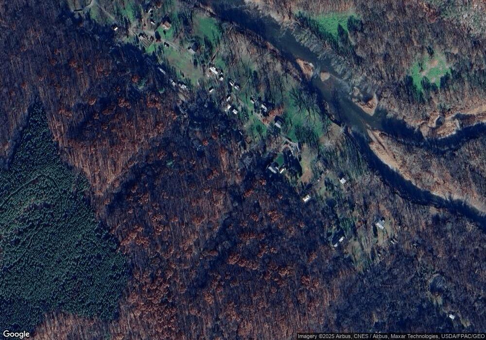 396 Walnut Ln, Green Spring, WV 26722 - photo 1