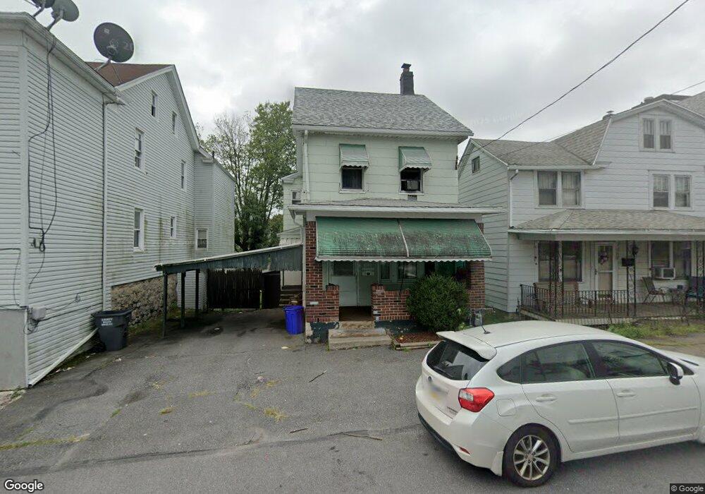 588 Arthur St, Hazleton, PA 18201 - photo 1