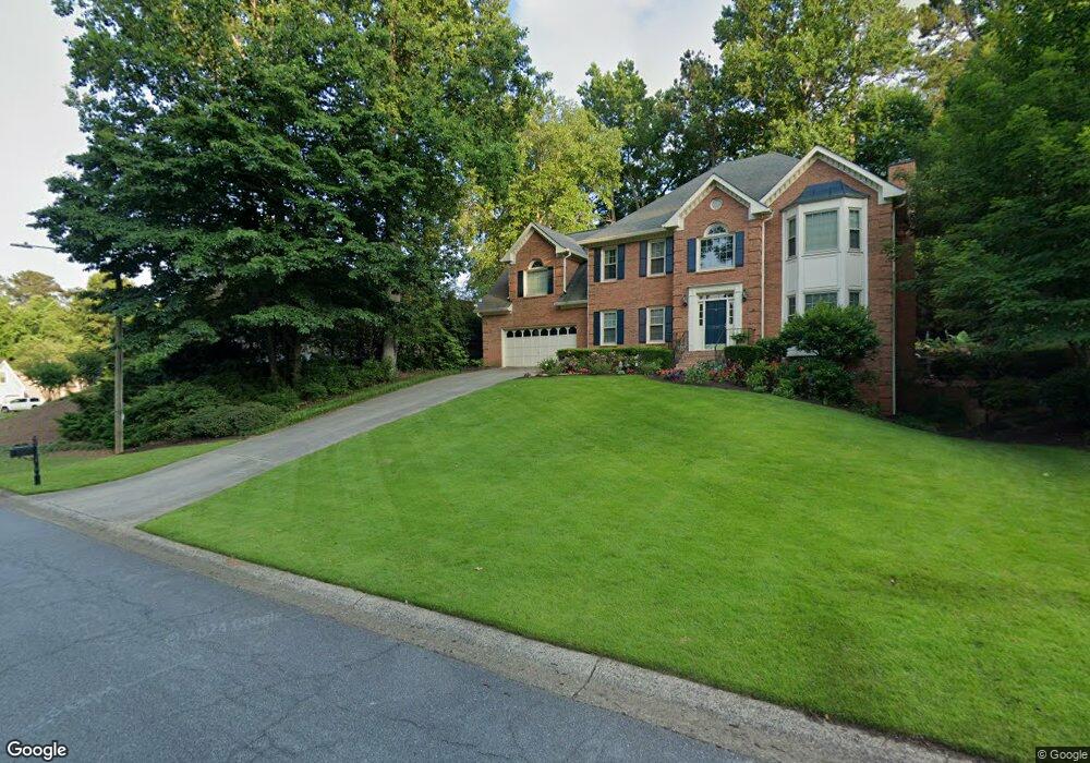 2924 Mountain Trace NE, Roswell, GA 30075 - photo 1